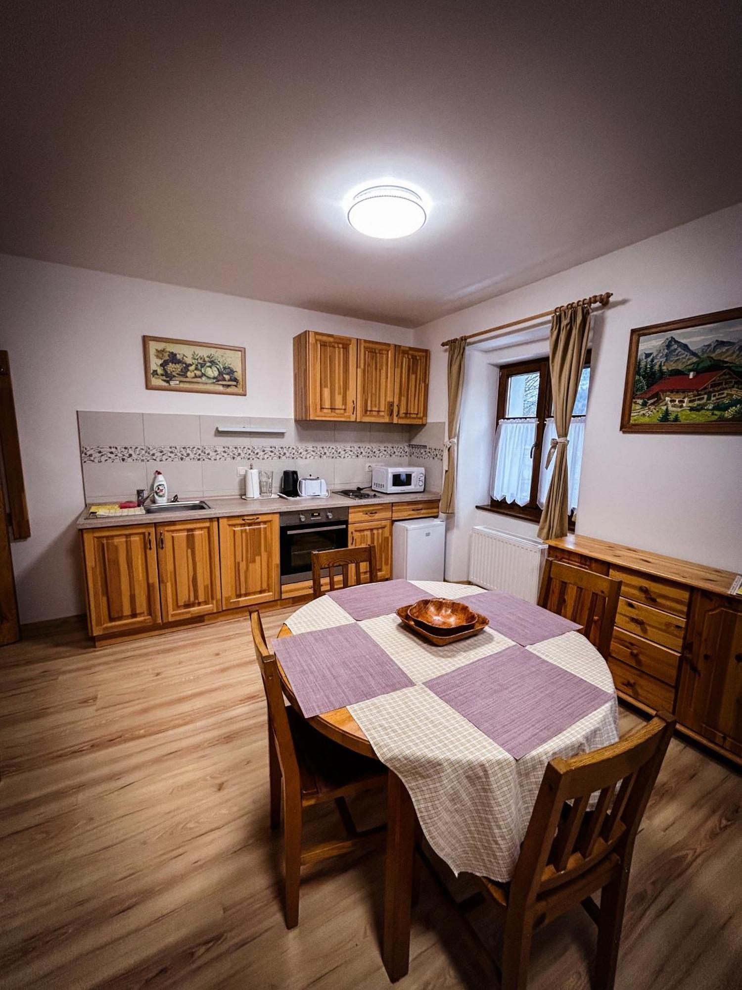 Groppenstein Apartmanhaz 上韦拉赫 外观 照片